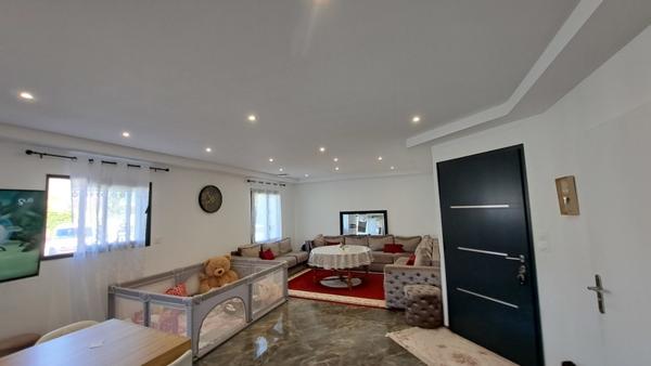 Maison à vendre |  Saint-Seurin-sur-l'Isle |  4 pièces | 115 m²