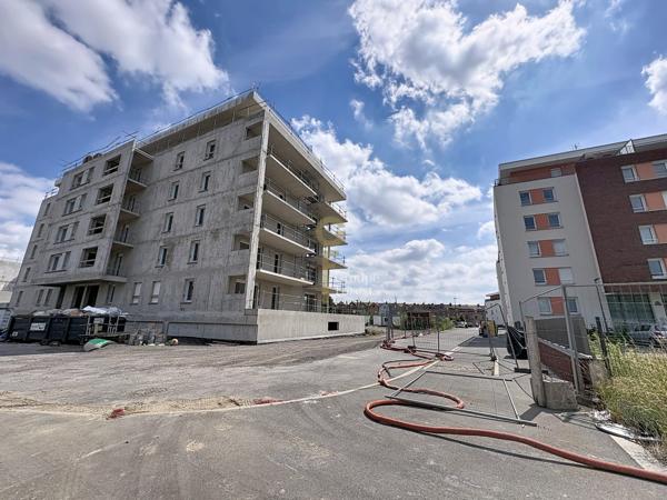 Local commercial neuf à personnaliser – Emplacement stratégique