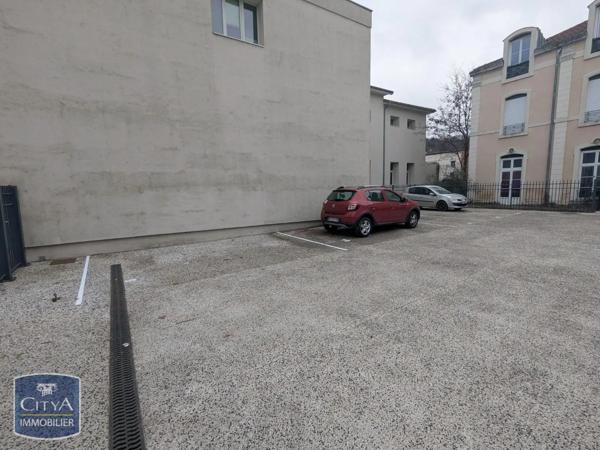 Parking à louer Givors (69700)