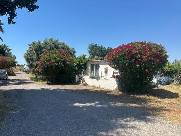 MARSEILLAN-PLAGE – ENSEMBLE IMMOBILIER DE CARACTÈRE À FORT POTENTIEL