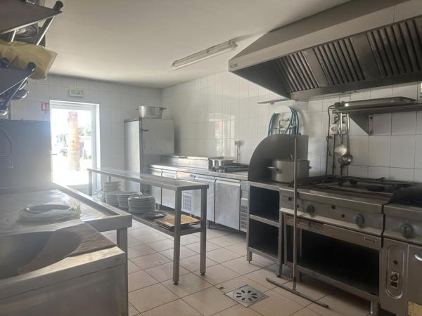MARSEILLAN-PLAGE – ENSEMBLE IMMOBILIER DE CARACTÈRE À FORT POTENTIEL
