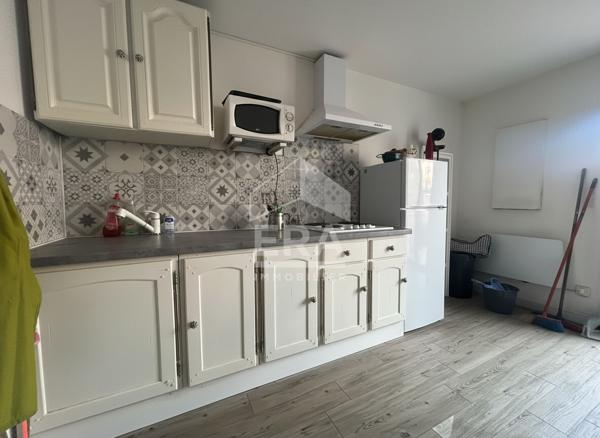 Toreilles : Maison 3 pièces à vendre avec terrasse et stationnement privé