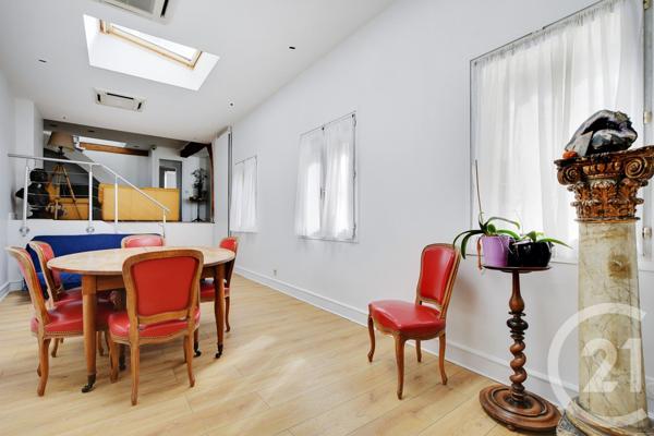 Appartement F4 à vendre  4 pièces - 154,21 m2 PARIS - 75007