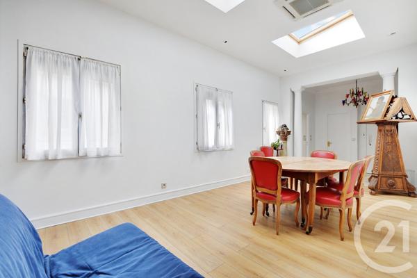Appartement F4 à vendre  4 pièces - 154,21 m2 PARIS - 75007