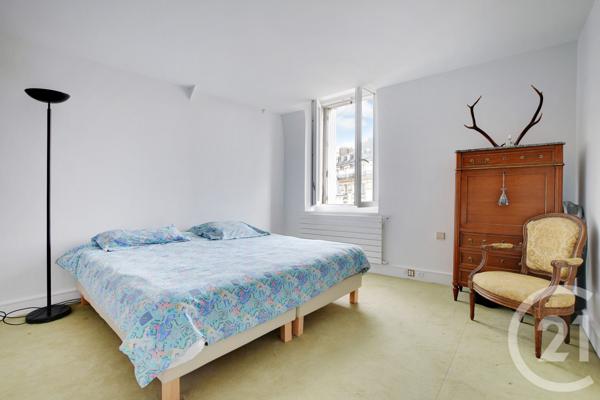 Appartement F4 à vendre  4 pièces - 154,21 m2 PARIS - 75007