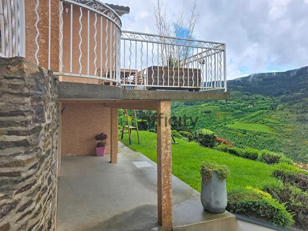 Maison
         9 pièces
        - 180 m² Exclusivité