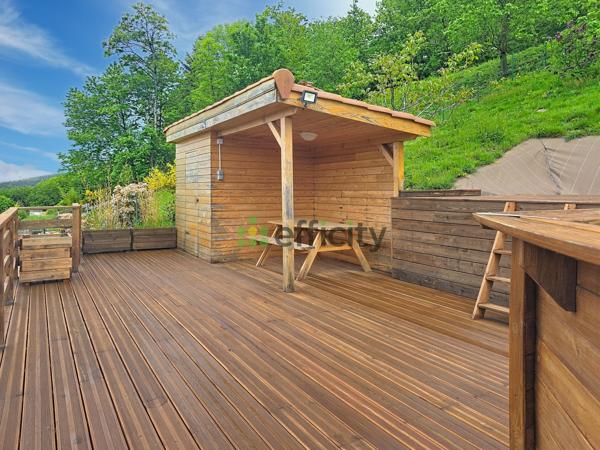Maison
         9 pièces
        - 180 m² Exclusivité