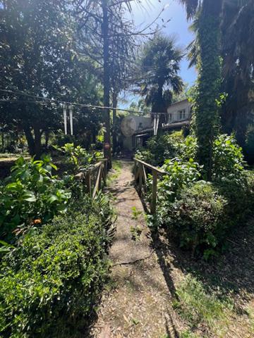 Bâtisse de 280 M2 sur la commune de Feugarolles