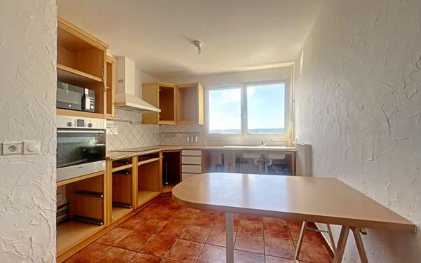 Appartement à louer    4 pièces •  Le Petit-Quevilly