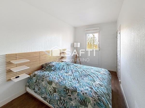 Appartement 3 pièces avec stationnement.