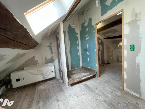 BEAUNE 7 Kms village viticole maison en pierre 70 m² hab