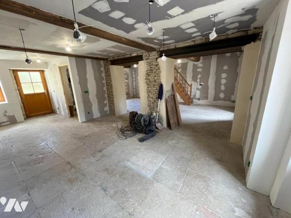 BEAUNE 7 Kms village viticole maison en pierre 70 m² hab