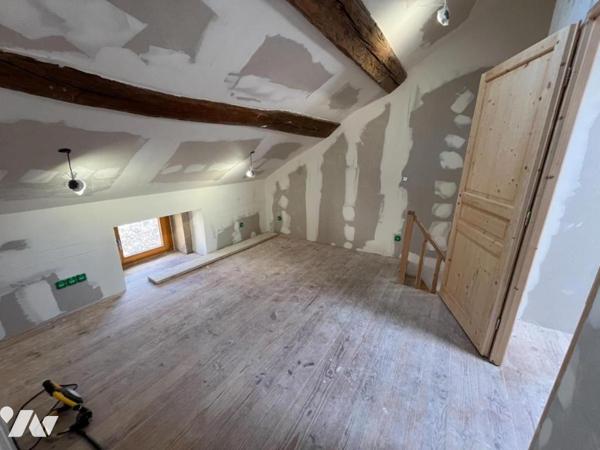 BEAUNE 7 Kms village viticole maison en pierre 70 m² hab