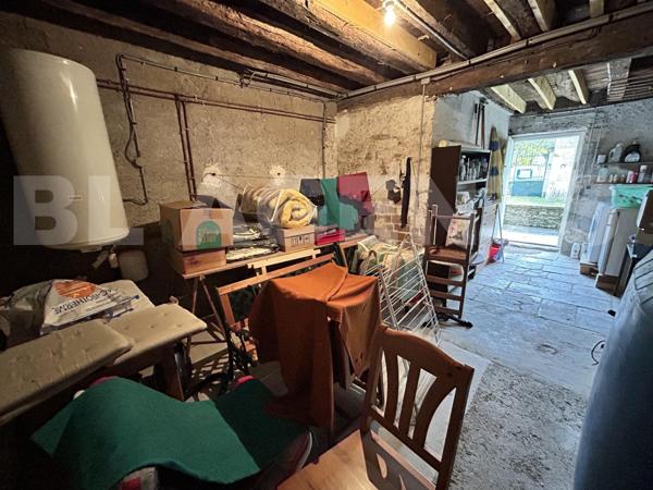 Authentique Corps de Ferme en Pierre avec Gros Potentiel – Ancy-le-Franc