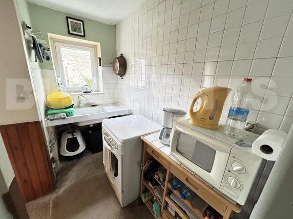 Authentique Corps de Ferme en Pierre avec Gros Potentiel – Ancy-le-Franc