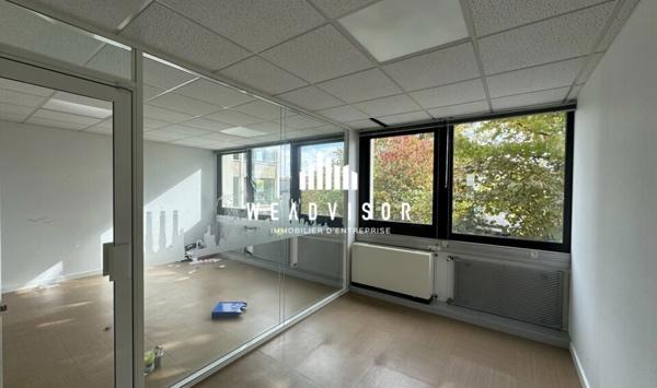 A LOUER : PLATEAU DE BUREAUX DE 260,36 M² AVEC STATIONNEMENTS - REZ DE CHAUSSÉE - ZONE NORD LE MANS (72)