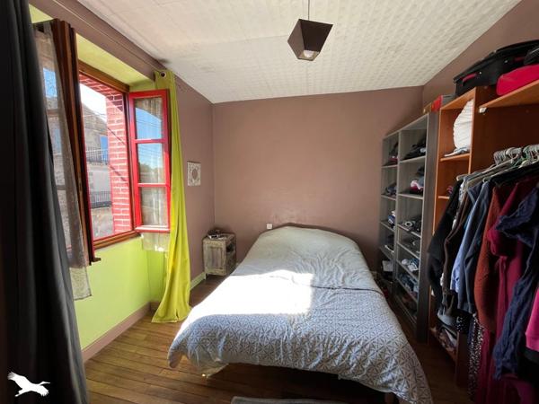 Maison 87 000 € Saint-Léger-Magnazeix 4 p 96 m² DPE E