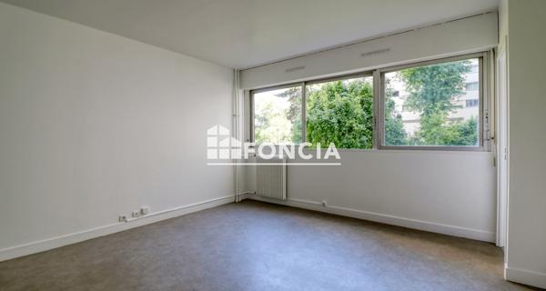 À vendre Studio 32 m² - Créteil 94000