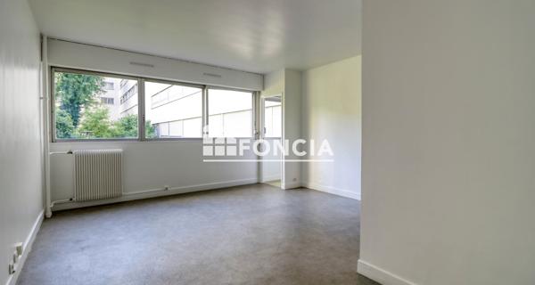 À vendre Studio 32 m² - Créteil 94000