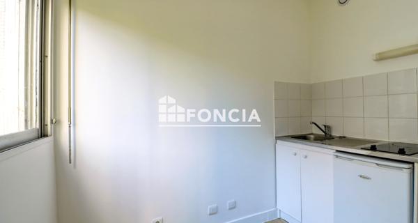 À vendre Studio 32 m² - Créteil 94000