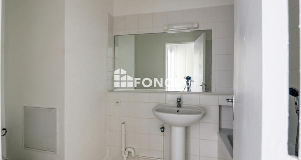 À vendre Studio 32 m² - Créteil 94000