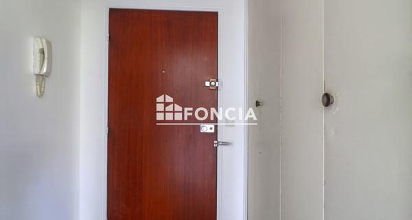 À vendre Studio 32 m² - Créteil 94000
