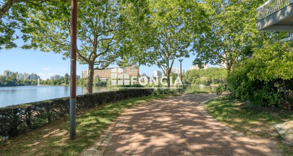 À vendre Studio 32 m² - Créteil 94000