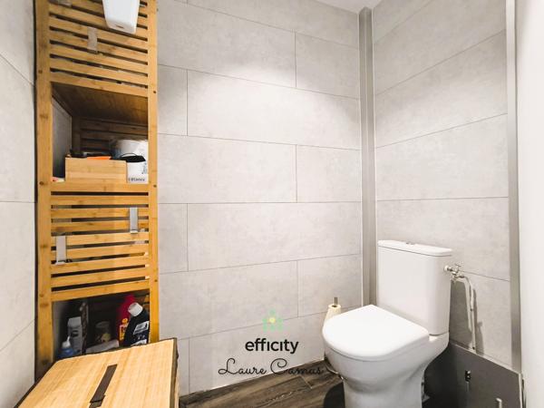 Appartement
         2 pièces
        - 48 m² 155 000 € *