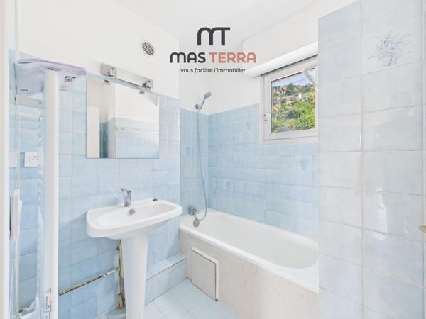 Appartement
         2 pièces
        - 42 m² Exclusivité 169 000 € *