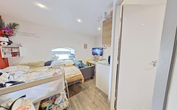 Appartement à vendre    1 pièce • 17 m2 Lyon 9