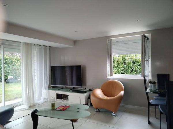 Maison de 144 m² composée de 2 logements de 72 m² chacun