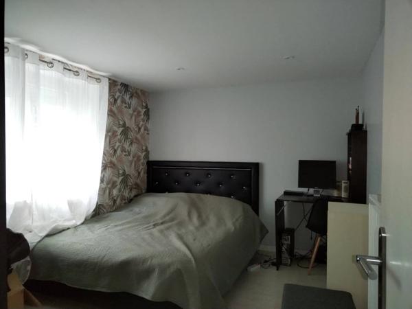 Maison de 144 m² composée de 2 logements de 72 m² chacun