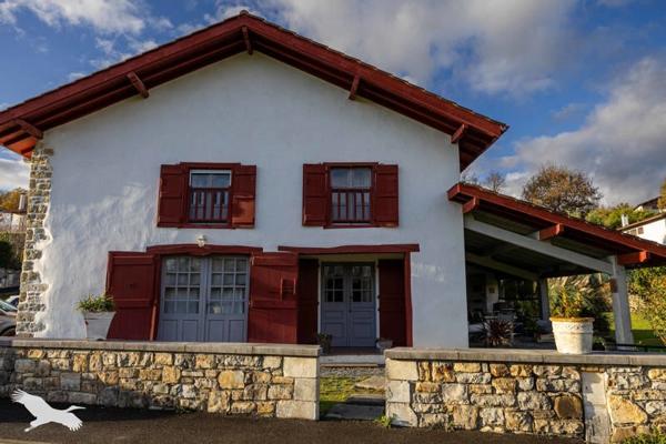 Maison à vendre |  Briscous |  5 pièces | 180 m²