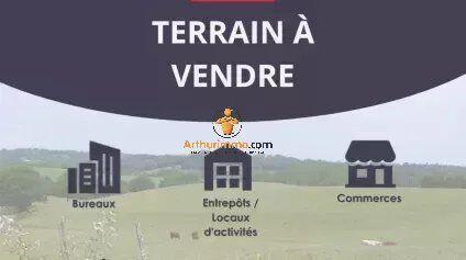 Vente                                                      Terrain
                        
                                         911 m2                     à Tarbes