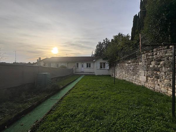 Maison de ville NERSAC