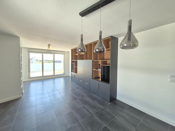 VANNES EST T.4 récent 96m² dernier étage , Vannes