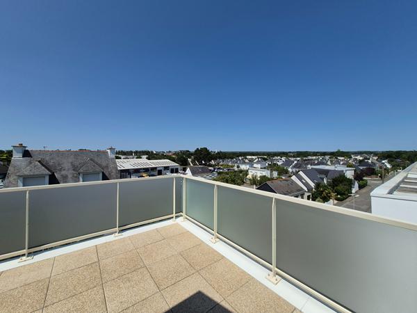VANNES EST T.4 récent 96m² dernier étage , Vannes