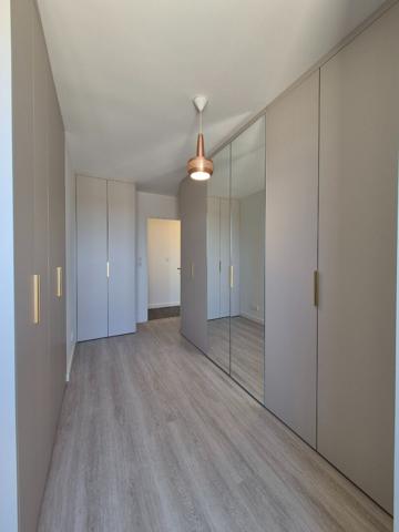 VANNES EST T.4 récent 96m² dernier étage , Vannes