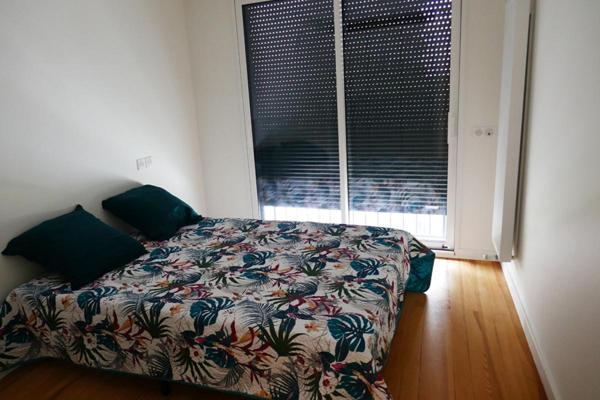 MERIGNAC ST AUGUSTIN APPARTEMENT QUATRE PIÈCES  DERNIER ETAGE AVEC TERRASSE ET GARAGE