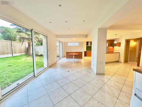 Maison à louer à Vern-sur-Seiche en Ille-et-Vilaine (35770), ref : 35129-6577