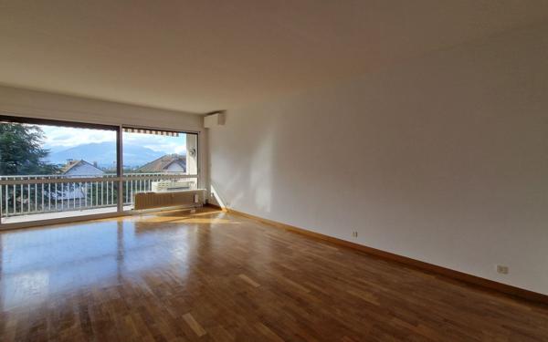 Appartement à louer    3 pièces •  Annecy-le-Vieux