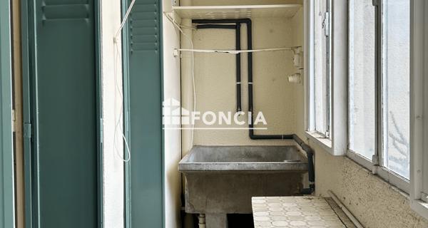 À vendre Appartement 3 pièces 60.02 m² - Salon-de-provence 13300