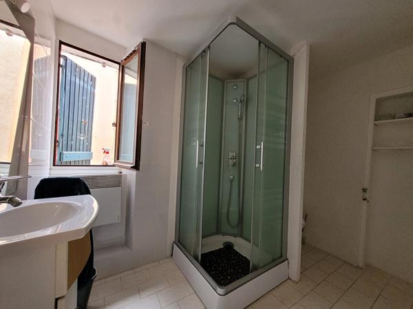 lots de 2 appartements Fayence centre village