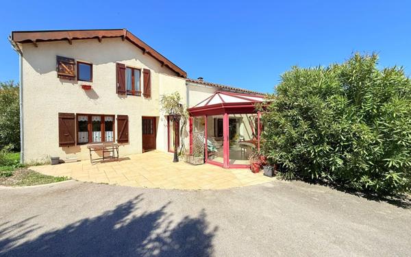 Maison à vendre    7 pièces •  Aigrefeuille-d'Aunis