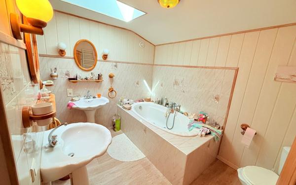 Maison à vendre    7 pièces •  Aigrefeuille-d'Aunis