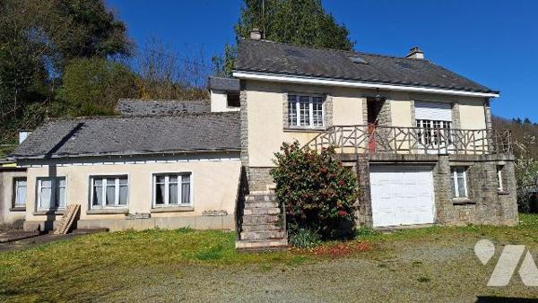 A Vendre, à ERNEE (53500), en Mayenne.
Maison à usage d'habitation, comprenant :
- au rez de ...