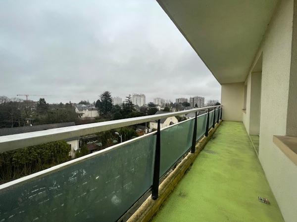 Vente appartement Blois (41000) 5 pièces 109.77m²