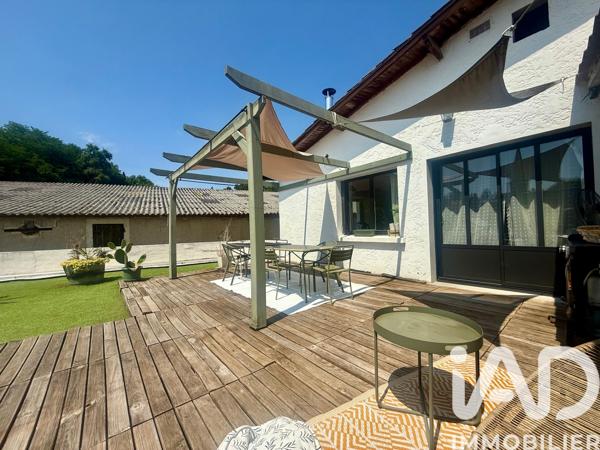 Maison à vendre 5 pièces 120 m² Le Tourne