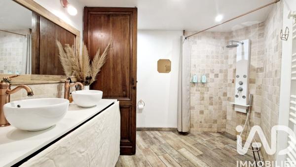 Maison à vendre 5 pièces 120 m² Le Tourne