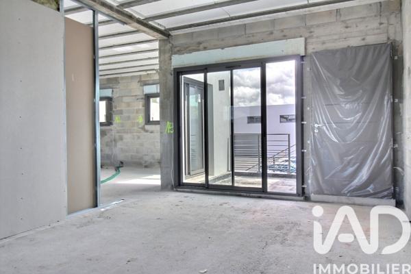 Appartement à vendre 4 pièces 88 m² Saint-Maximin-la-Sainte-Baume